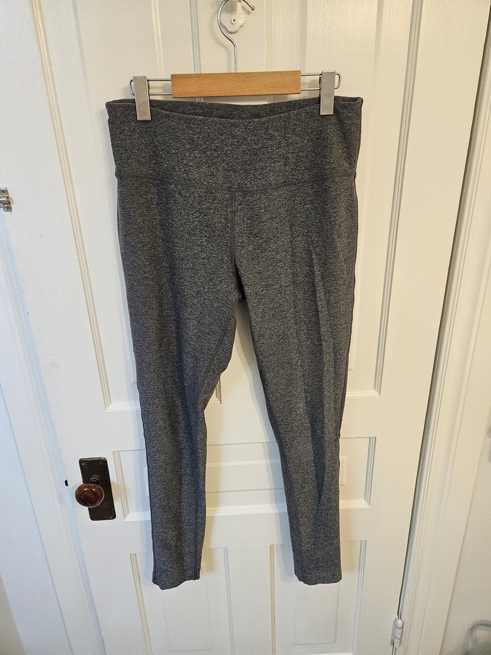 Mondetta High-Rise Heather Gray Athletic Leggings Size Large